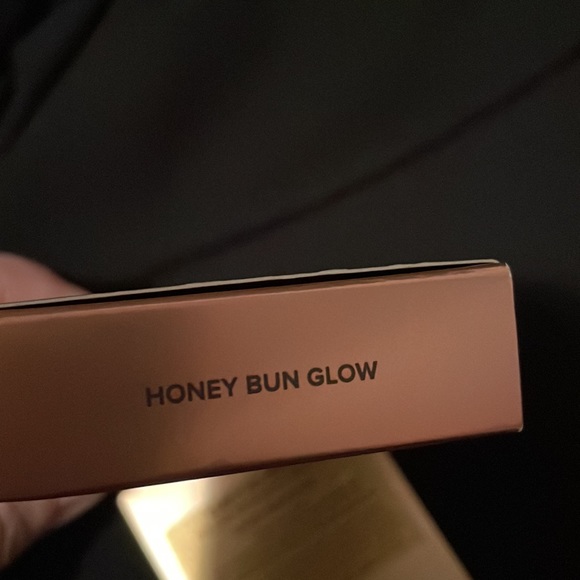 Too Faced Teddy Bare Bare It All Bronzer. Honey Bun Glow.NIB🔺FIRM🔺 - Picture 4 of 7